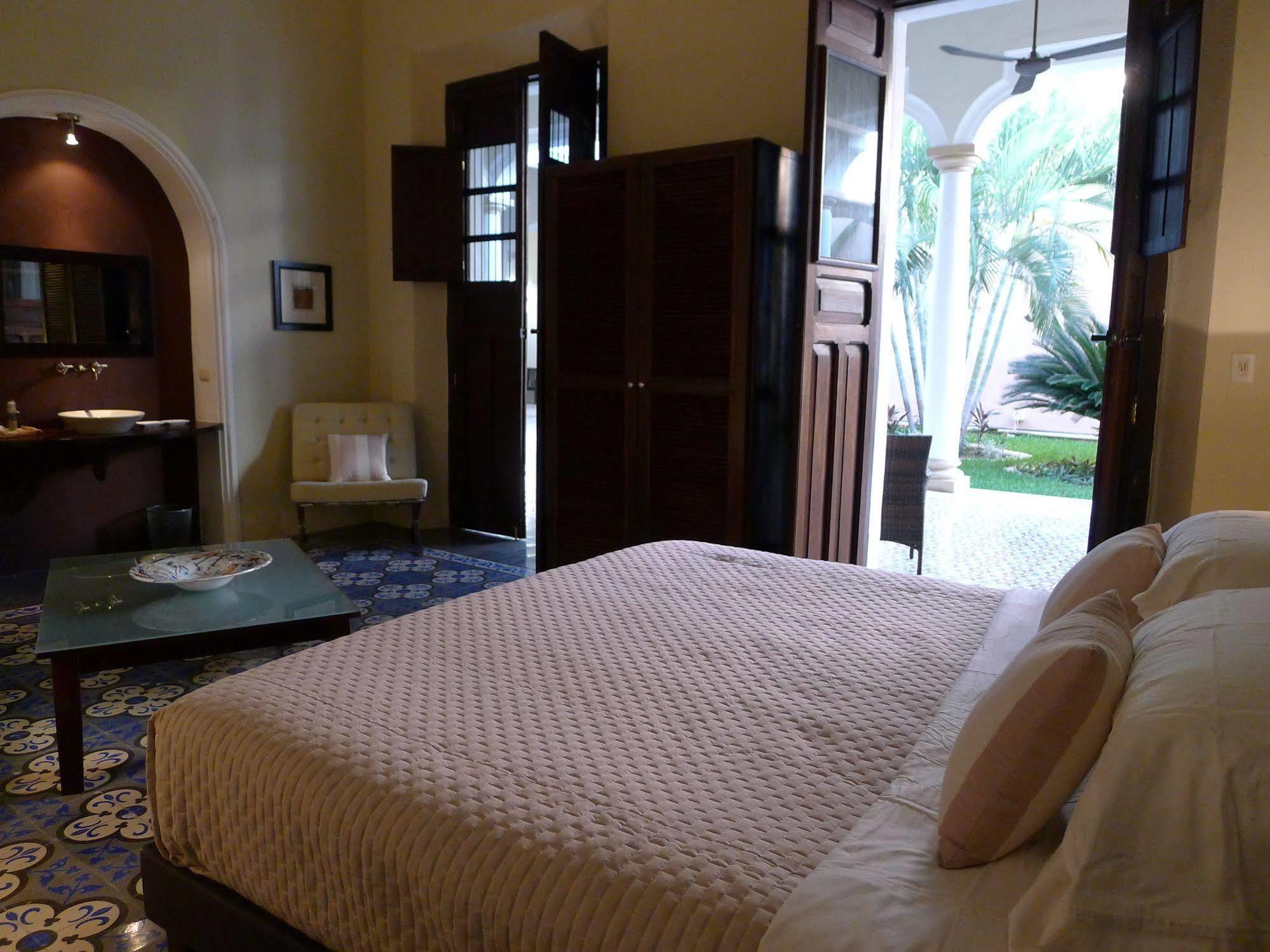 Decu Downtown Hotel Mérida Kültér fotó