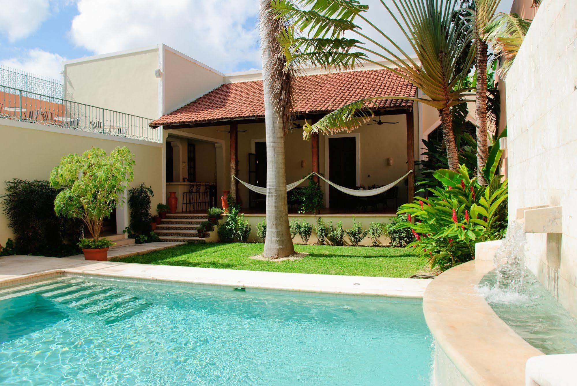 Decu Downtown Hotel Mérida Kültér fotó