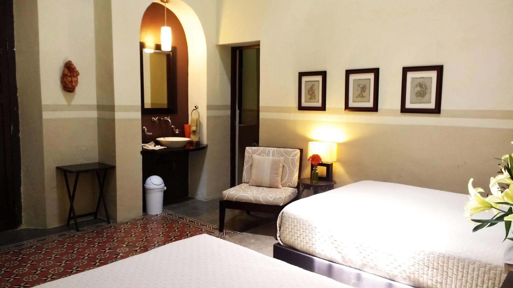 Decu Downtown Hotel Mérida Kültér fotó
